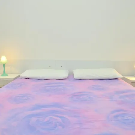 Spacious Flat With Fireplace Terrace * Bibione