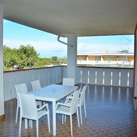 דירה Spacious Flat With Fireplace Terrace *