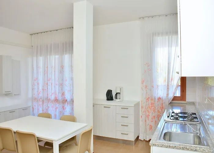 Spacious Flat With Fireplace Terrace *